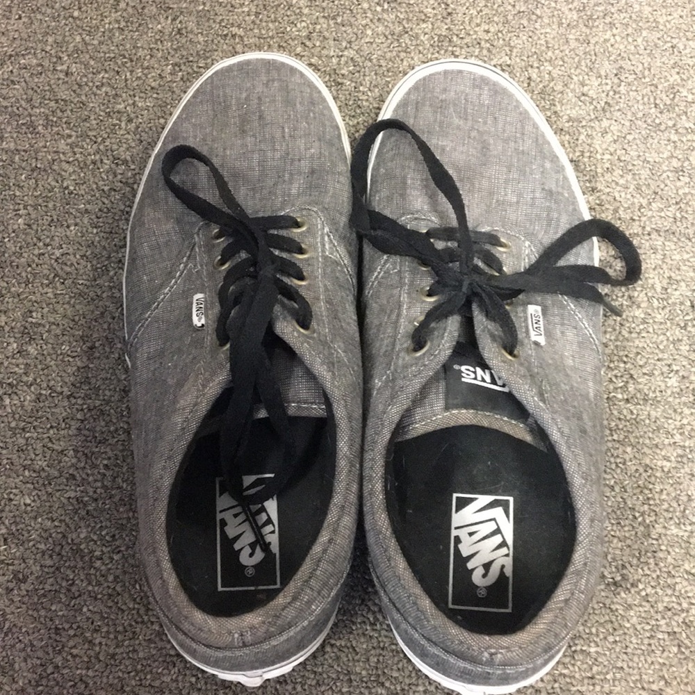 Mens size 10 Vans Sneakers